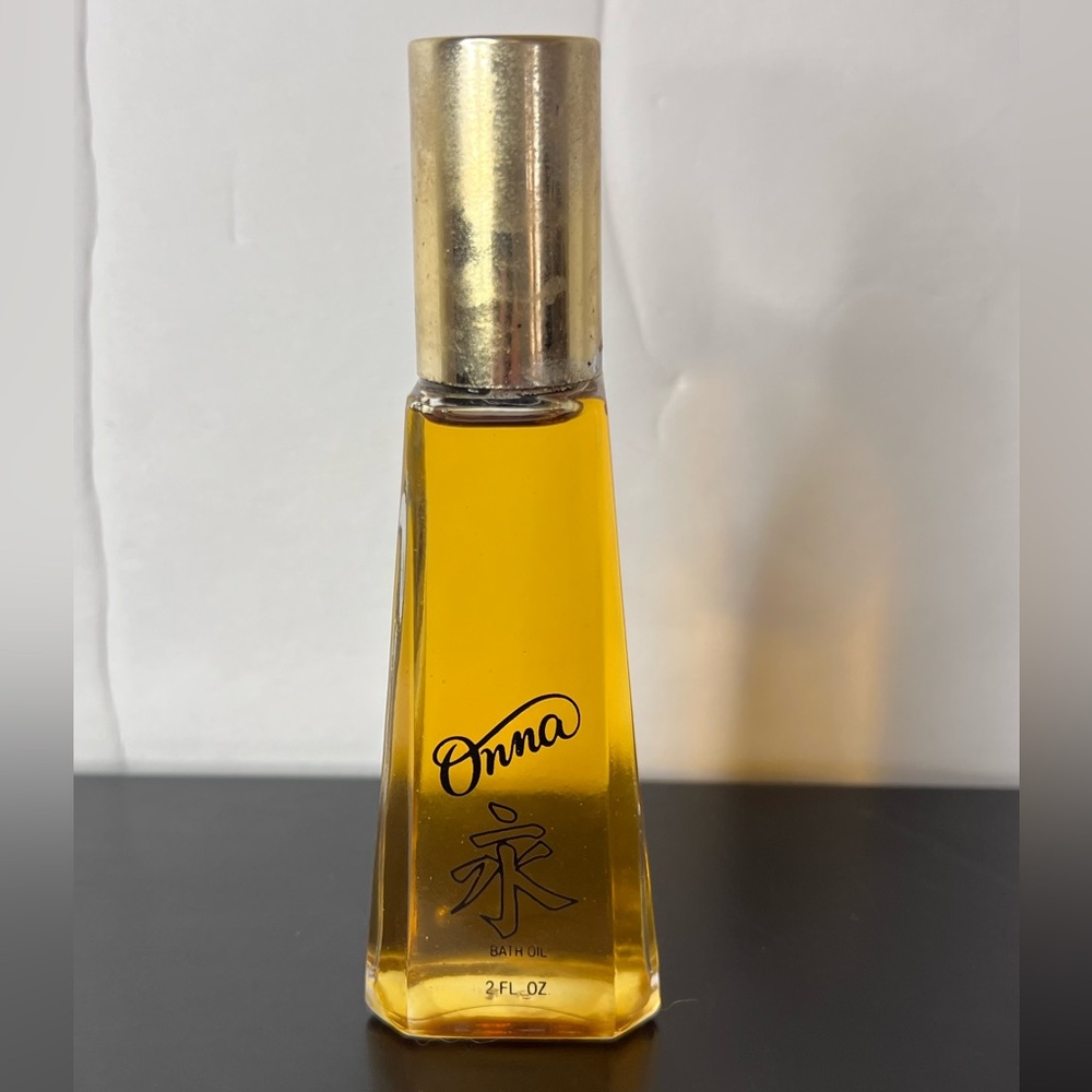Vintage Onna Bath Oil - 2 FL OZ